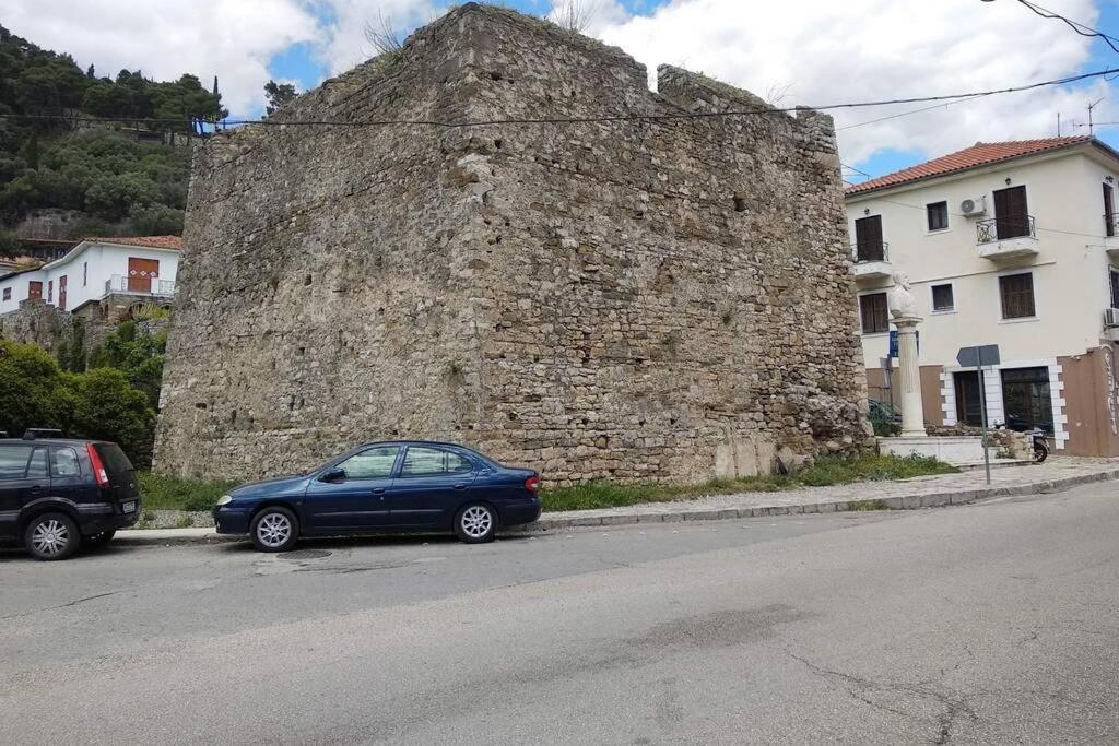 Naupactus Unique Harbor Apartment In A Stone House! Nafpaktos Exterior foto