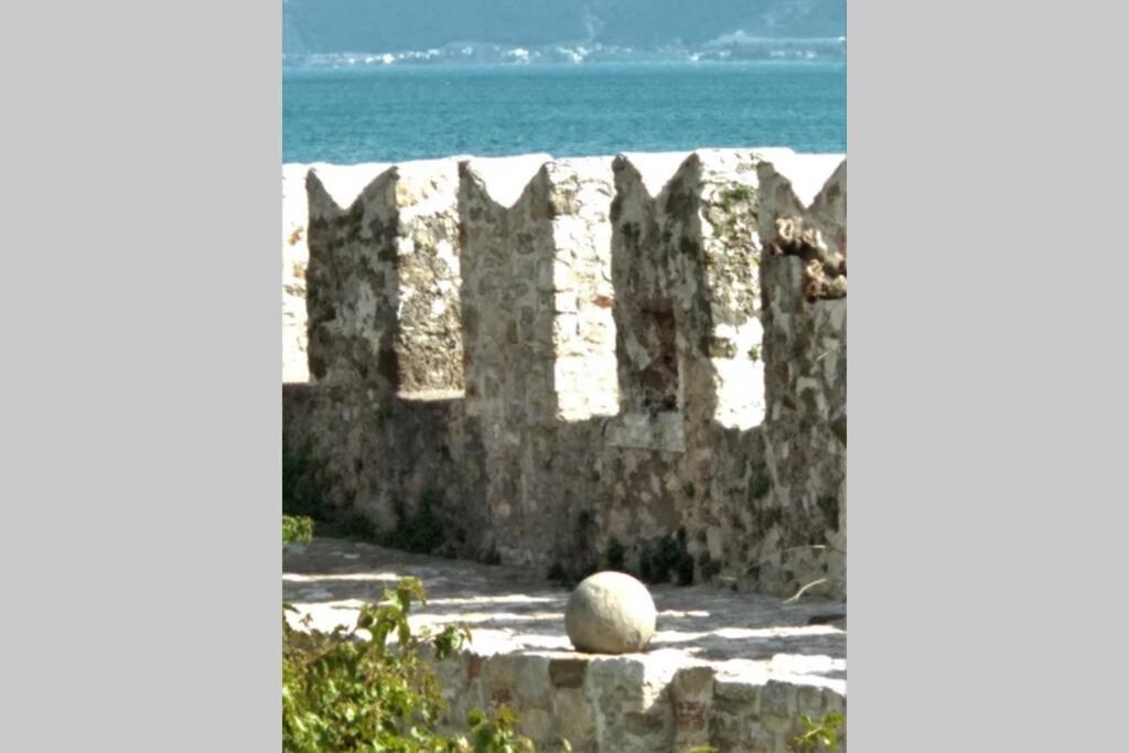 Naupactus Unique Harbor Apartment In A Stone House! Nafpaktos Exterior foto